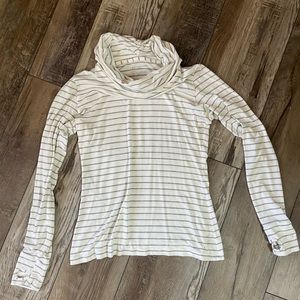 Albion fit loose turtle neck/ cowl neck long sleeve shirt